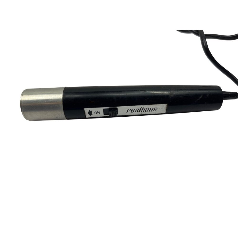 Realtone Black & Silver Plug-In Microphone With On/Off Switch 68m